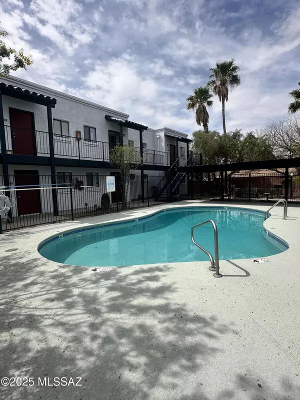 2559 N Tucson Boulevard, Tucson, AZ 85716