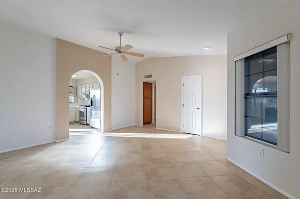 Oro Valley, AZ 85755,14385 N Coyote Canyon Lane