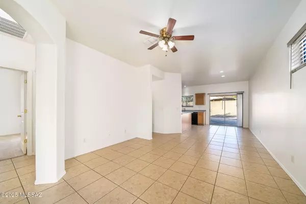 Tucson, AZ 85704,1900 W Alder Grove Drive