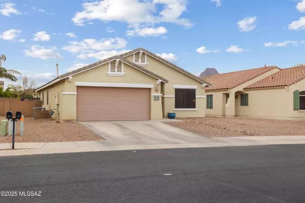 7669 W August Moon Place, Tucson, AZ 85743