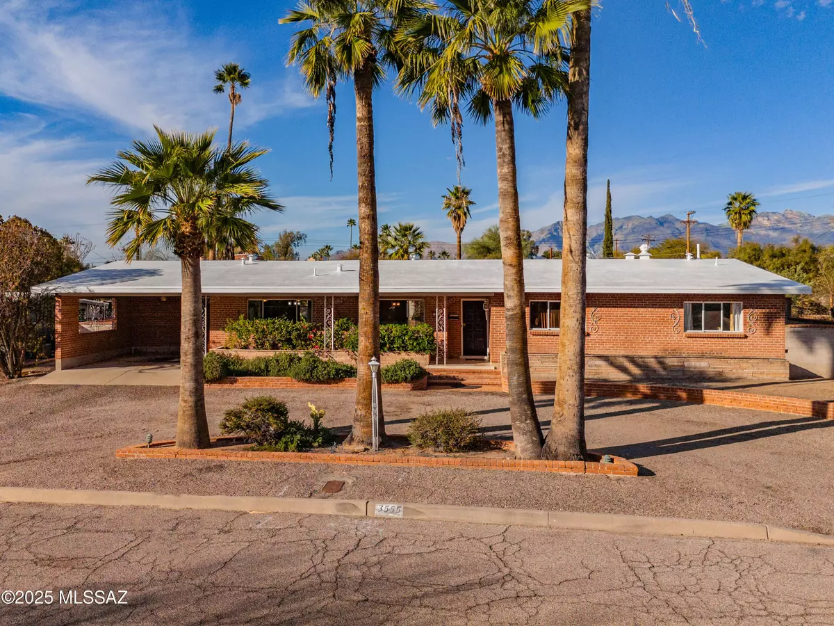Tucson, AZ 85716,3555 E Calle Alarcon