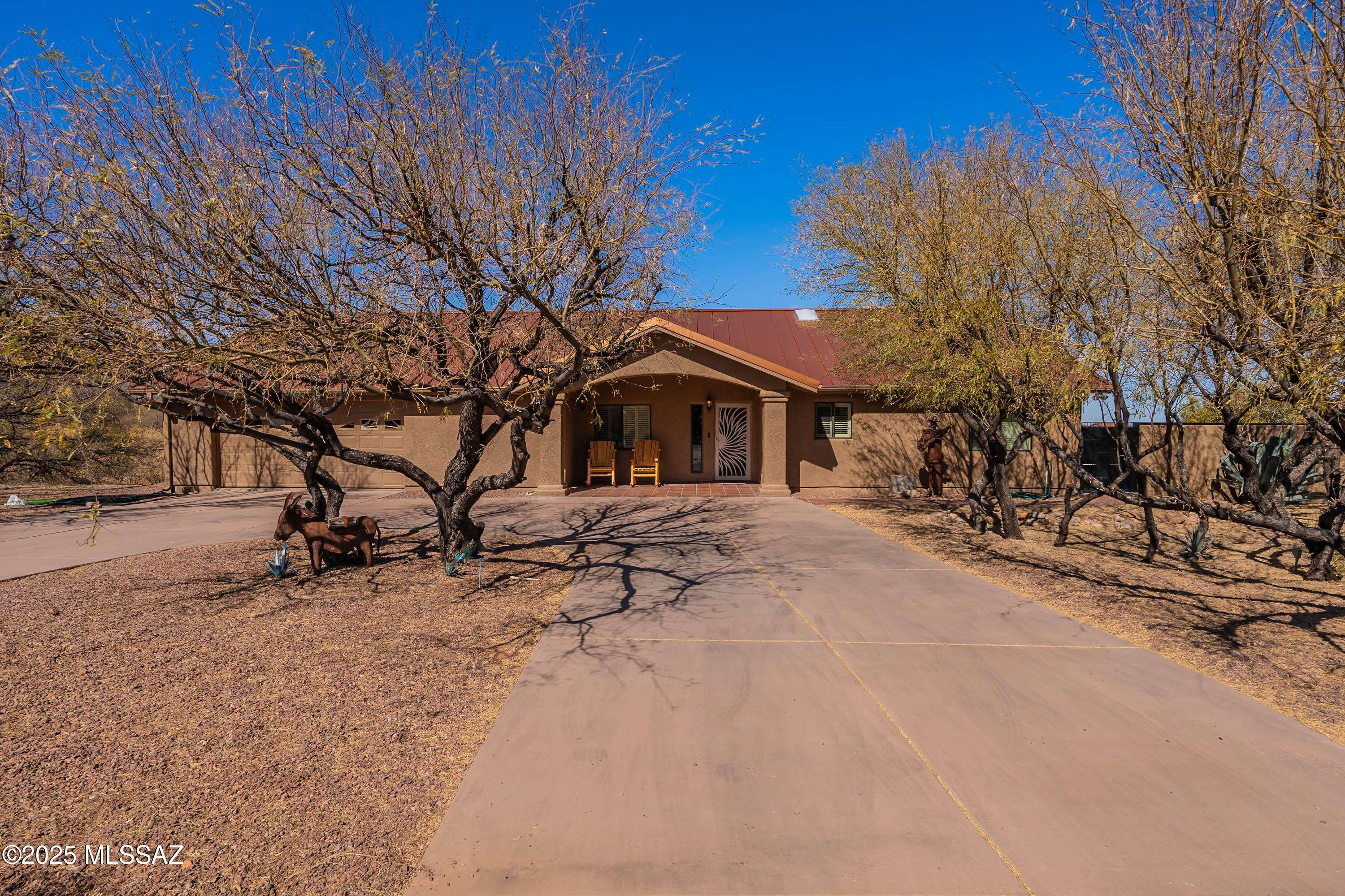 1491 Circulo Sombrero, Rio Rico, AZ 85648