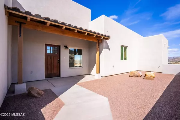 Patagonia, AZ 85624,109 Red Mountain Court