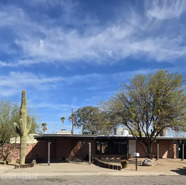 8317 E Shasta Drive, Tucson, AZ 85730