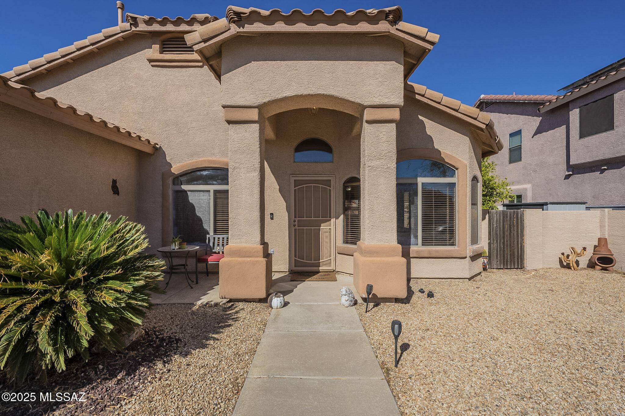 7509 N Clemens Way, Tucson, AZ 85743