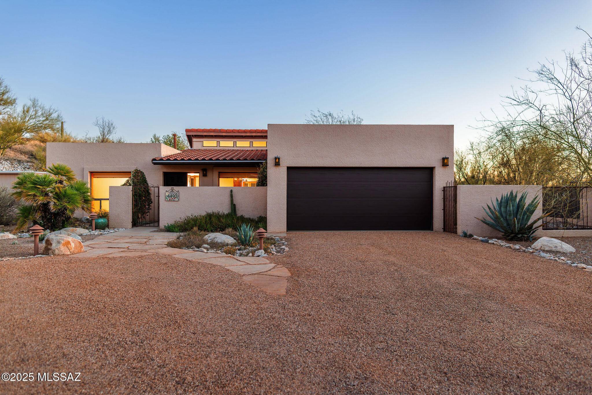 4490 N Camino Gacela, Tucson, AZ 85718