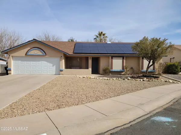 1653 Hummingbird Lane, Thatcher, AZ 85552