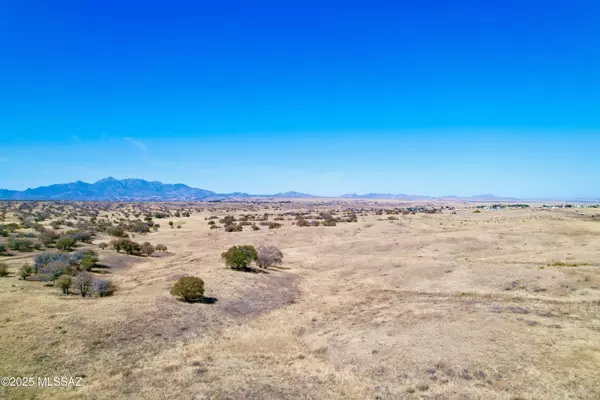 Sonoita, AZ 85637,25 Coyote Court