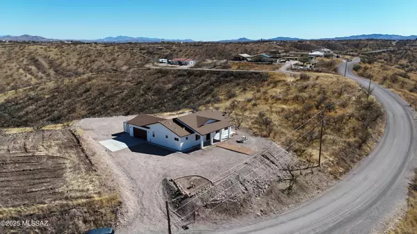 Rio Rico, AZ 85648,695 Calle Lukas