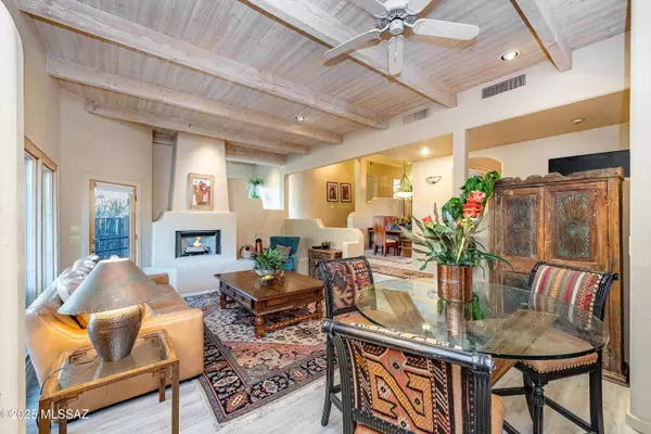 Tucson, AZ 85750,6420 N Paseo Tamayo