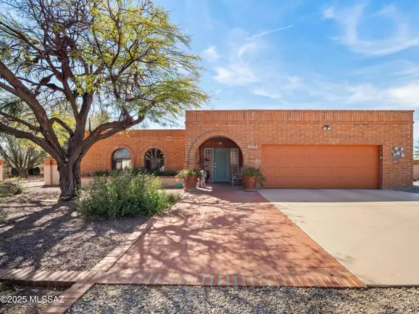 8042 S Camino Mirlo, Tucson, AZ 85747