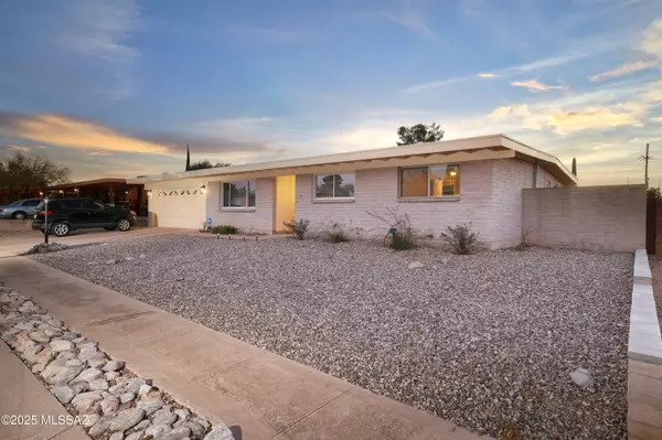 931 N Evelyn Avenue,  Tucson,  AZ 85710