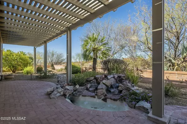 14207 N Buckingham Drive, Oro Valley, AZ 85755