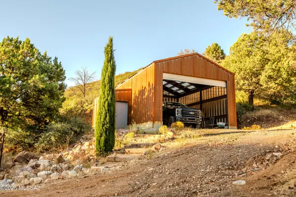 Winkelman, AZ 85192,988 N Mountain Lion Pass