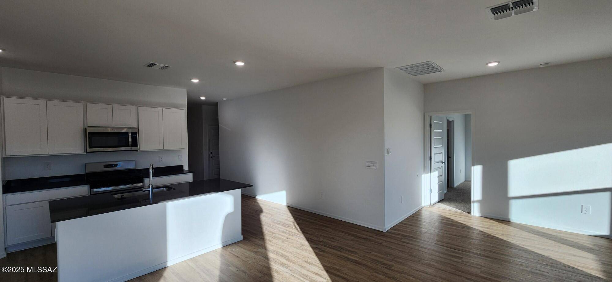 Vail, AZ 85641,1186 S Nedra Place