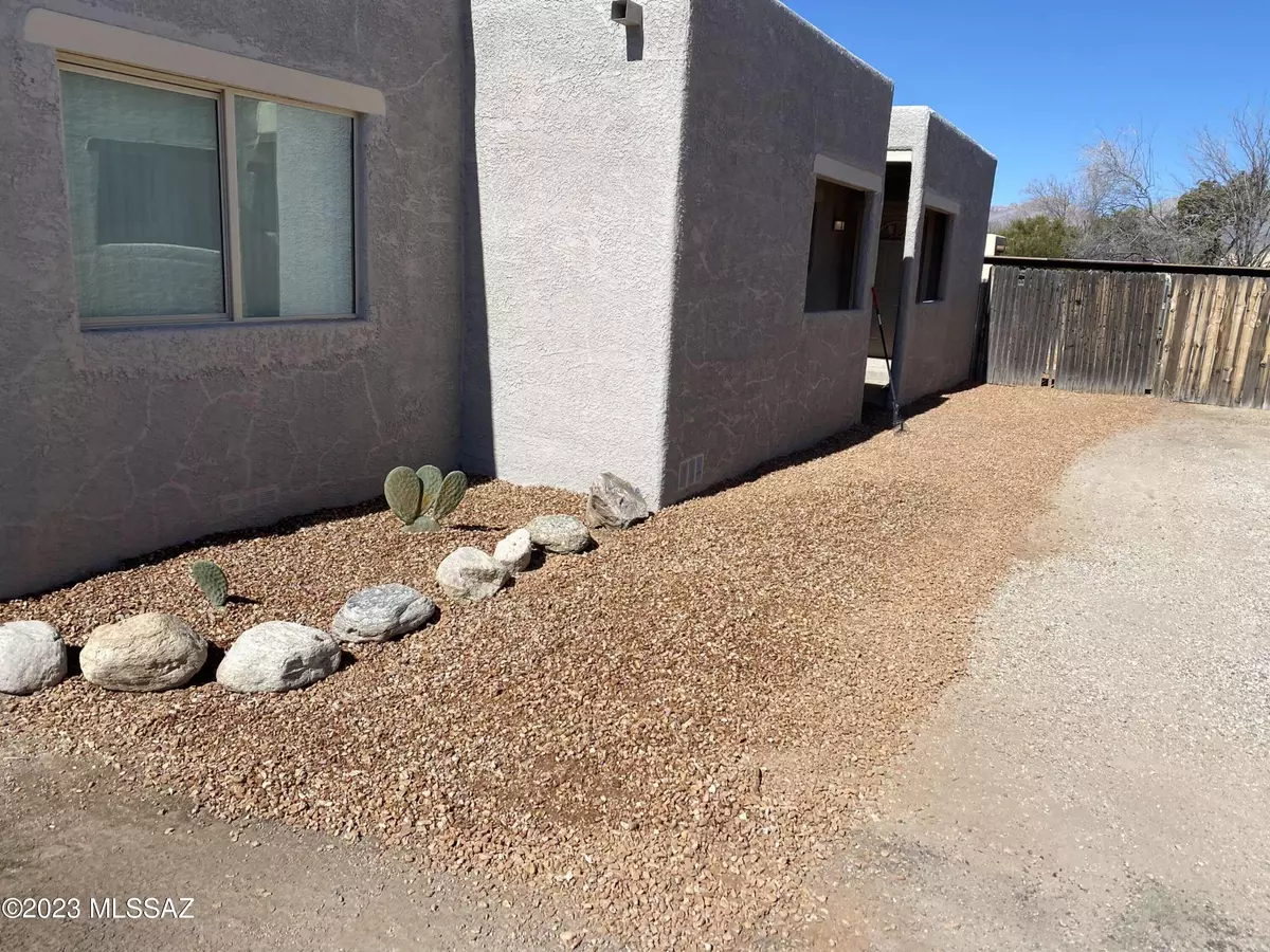 Tucson, AZ 85716,3323 E Blacklidge Drive #3323