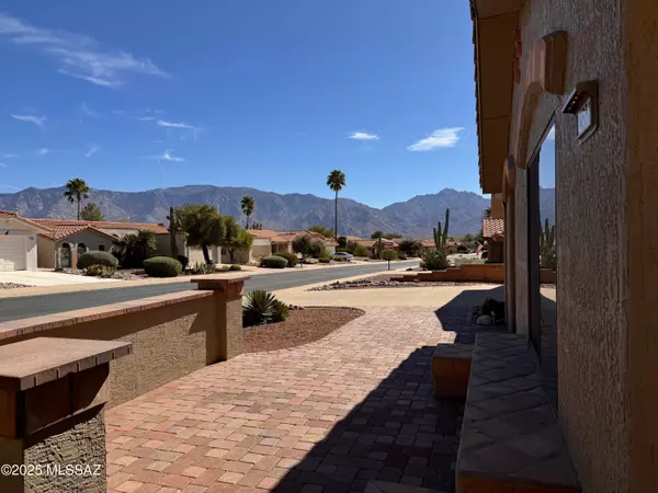 Oro Valley, AZ 85755,14551 N Line Post Lane