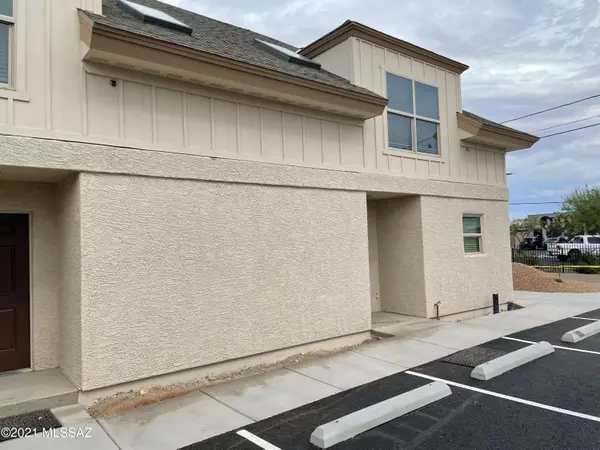 2545 E Spring Street #1, Tucson, AZ 85716