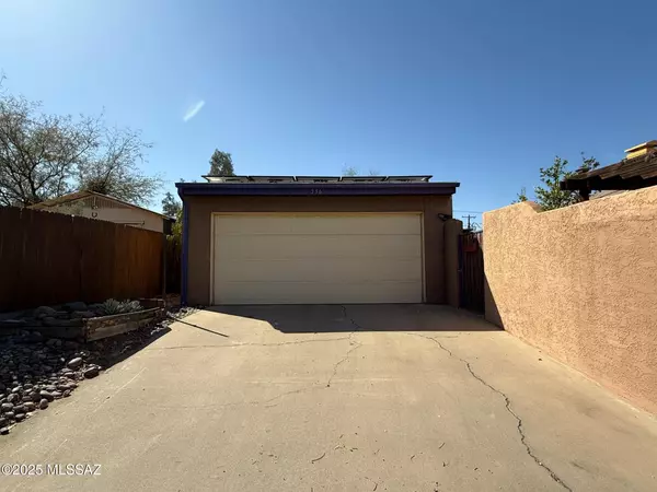 Tucson, AZ 85705,536 E Mabel Street