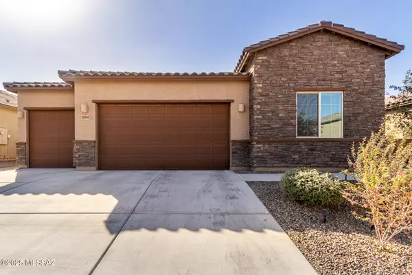 10905 W Radcliff Drive, Marana, AZ 85653