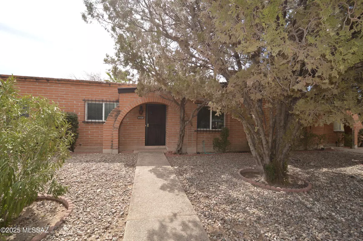 Tucson, AZ 85712,4438 E Fort Lowell Road