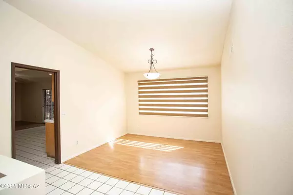 Tucson, AZ 85746,1831 W Oak Ridge Court