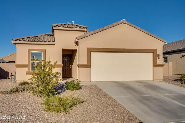 9310 W Trotting Wolf Trail, Marana, AZ 85653