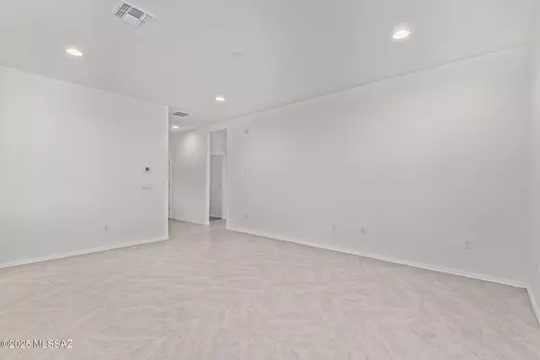 Tucson, AZ 85730,9708 E Gray Hawk Drive