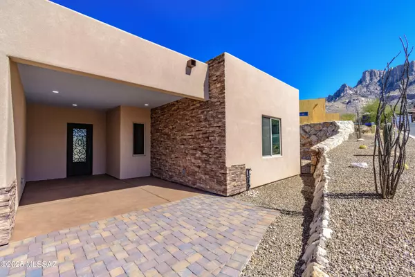 Oro Valley, AZ 85737,2399 E Della Roccia Court