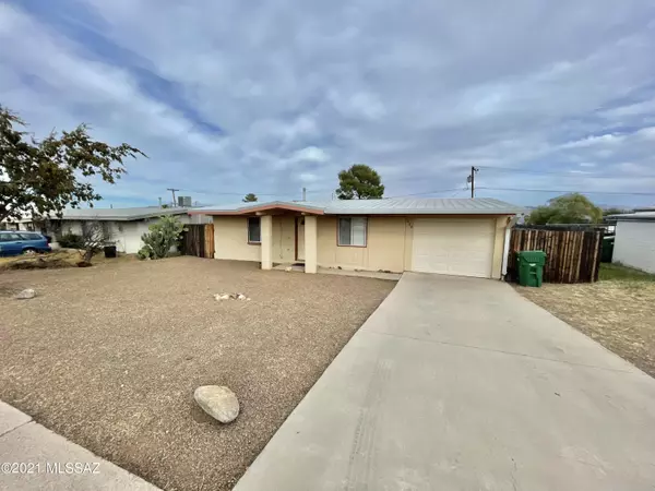 233 S Ave B, San Manuel, AZ 85631