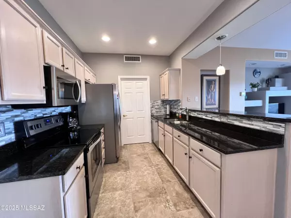 Oro Valley, AZ 85755,655 W Vistoso Highlands Drive #6217