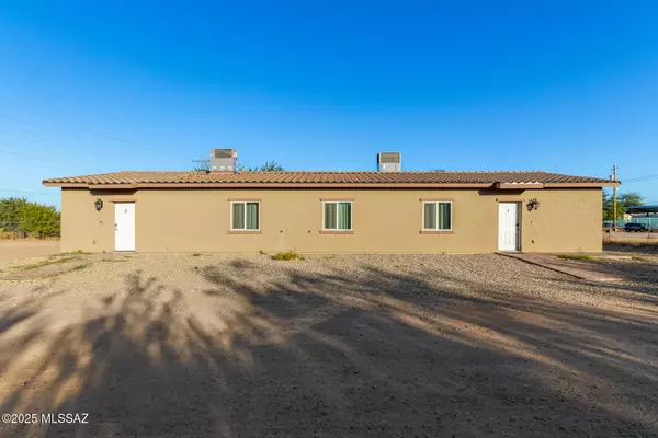 1695 E Drexel Road, Tucson, AZ 85706