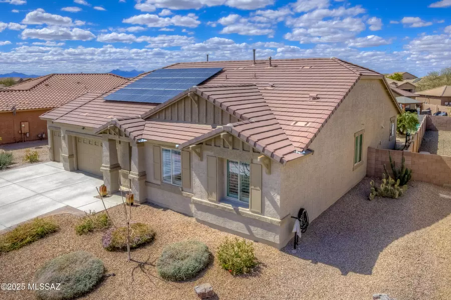 11174 W Red Quartz Trail, Marana, AZ 85658