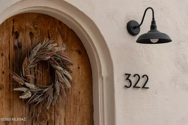 Tucson, AZ 85705,322 E Adams Street