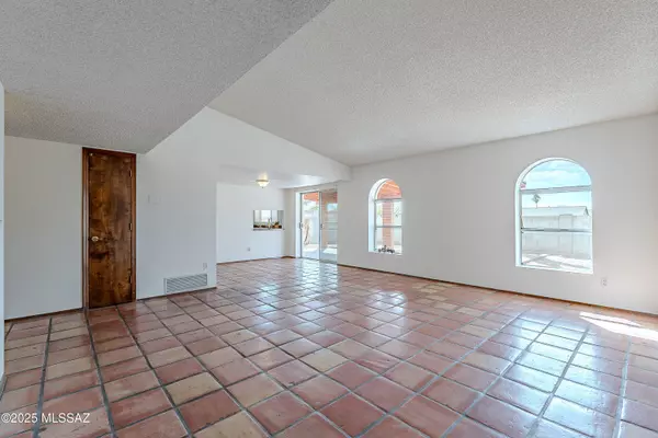 Tucson, AZ 85741,8361 N Delta Avenue