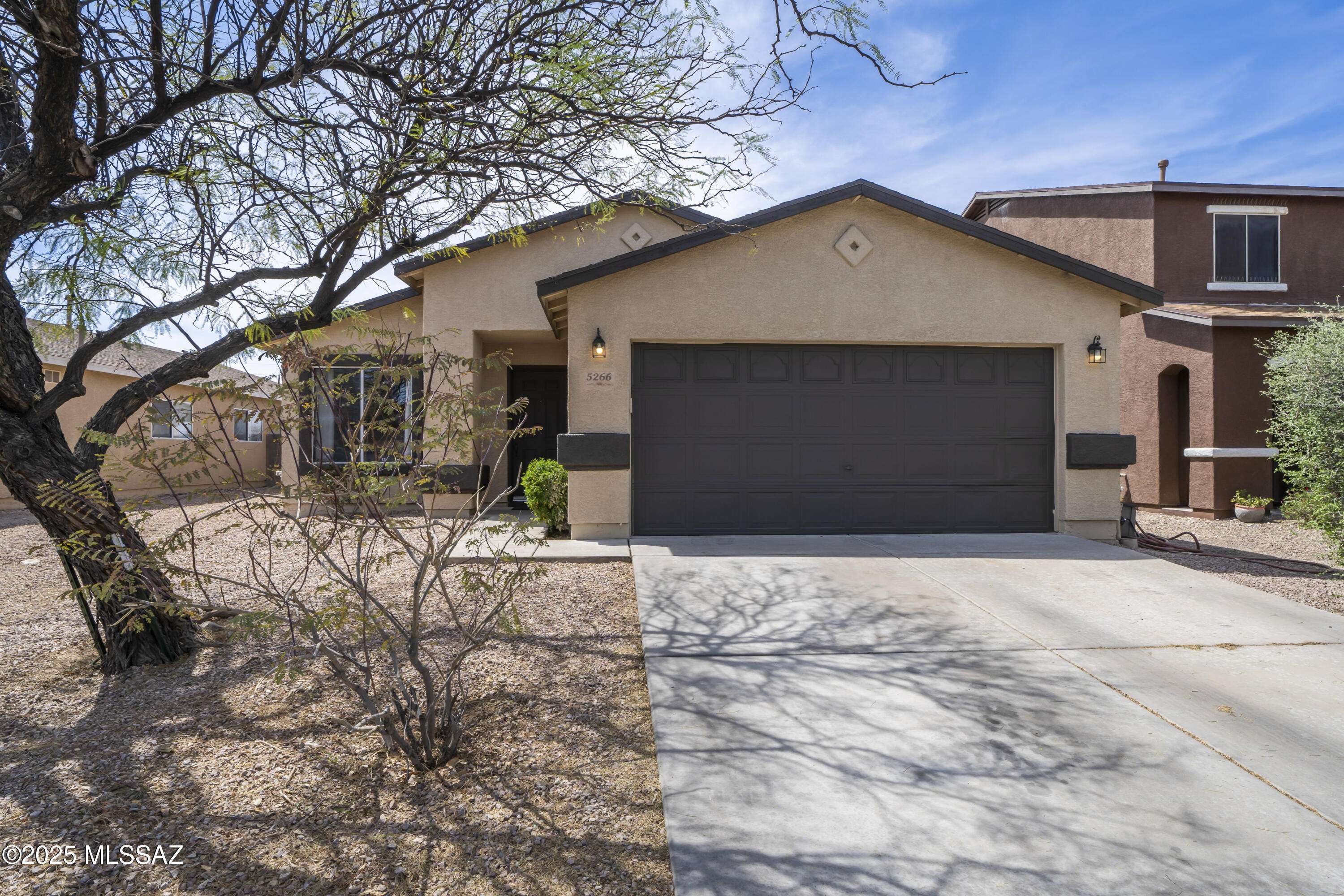 5266 S Placita Brisa Grande, Tucson, AZ 85706