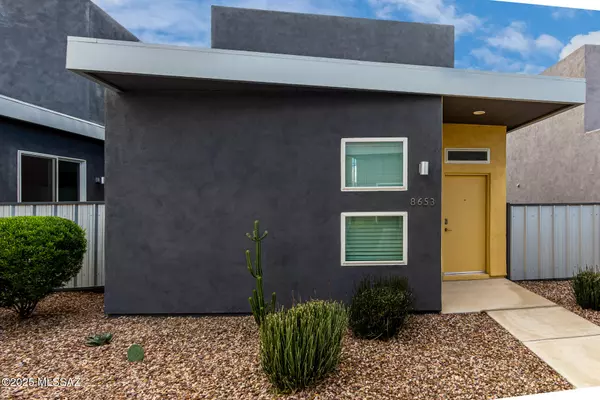 8653 E Innovative Drive, Tucson, AZ 85710