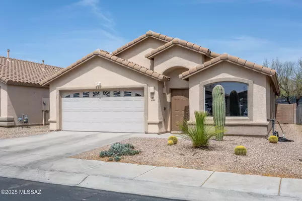 5496 W Silent Dove Way, Marana, AZ 85658
