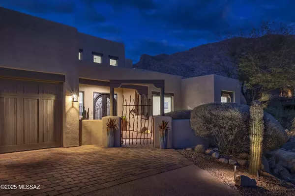 Tucson, AZ 85718,2435 E Placita De La Victoria