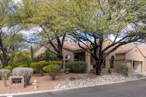 5961 N Coatimundi Drive, Tucson, AZ 85750