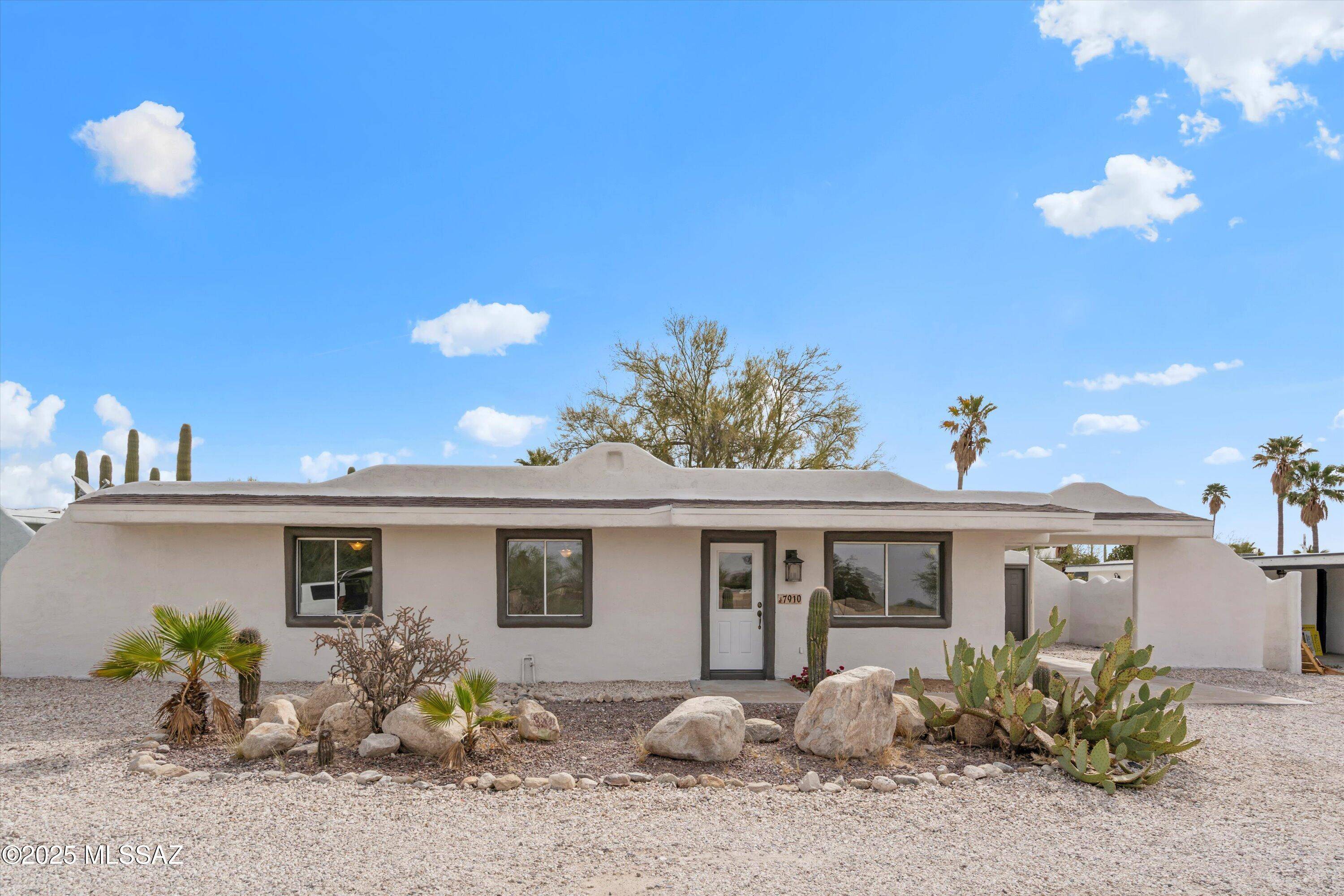 7910 N Thornydale Road, Tucson, AZ 85741