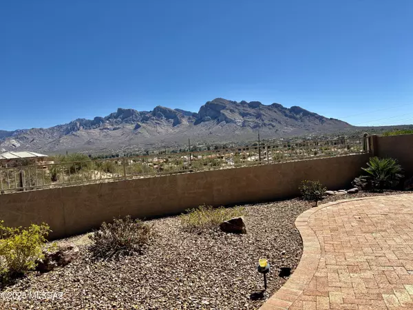 10436 N Fairway Vista Lane, Oro Valley, AZ 85737