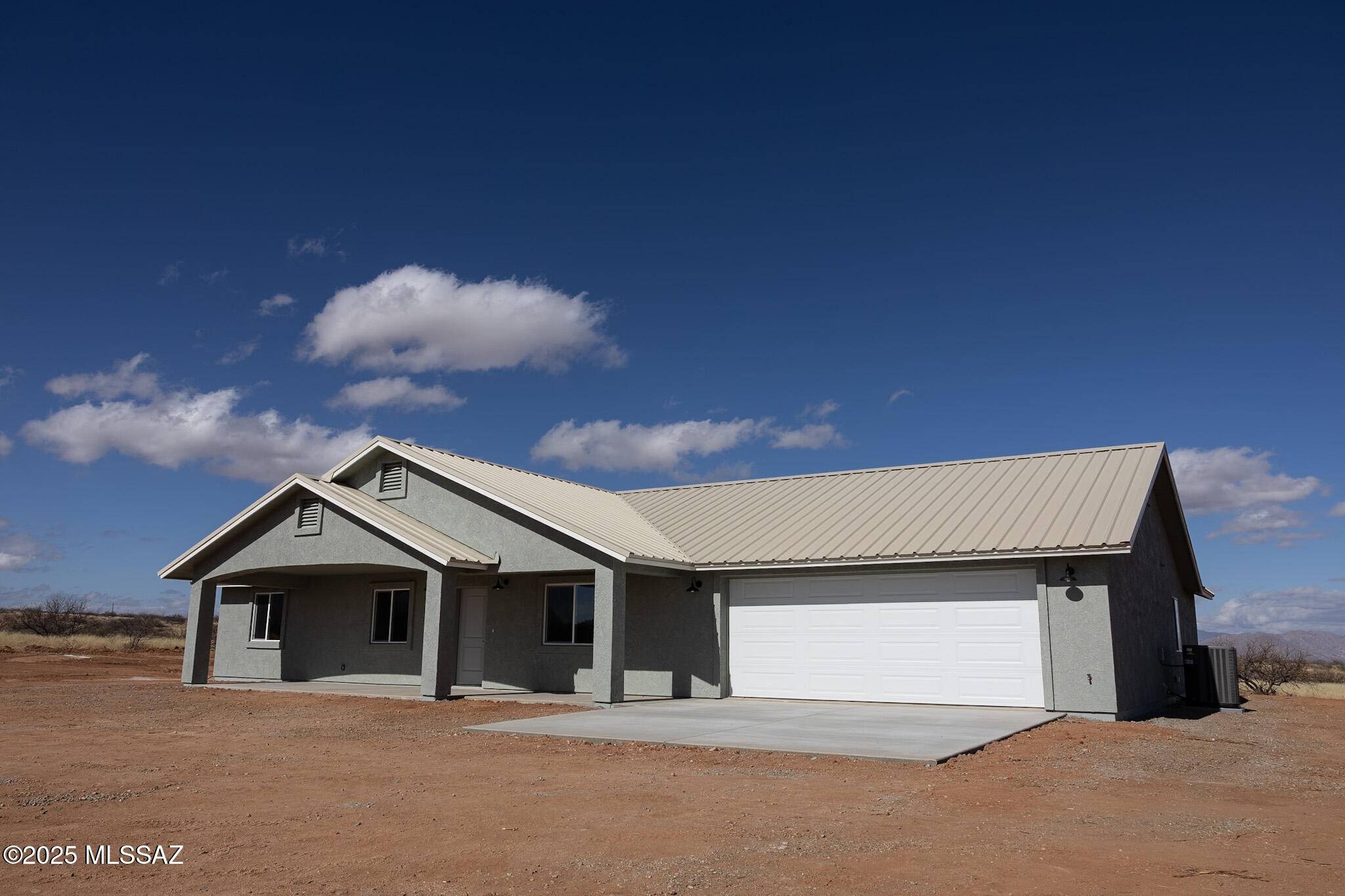 Benson, AZ 85602,1566 S Canyon Overlook Trail