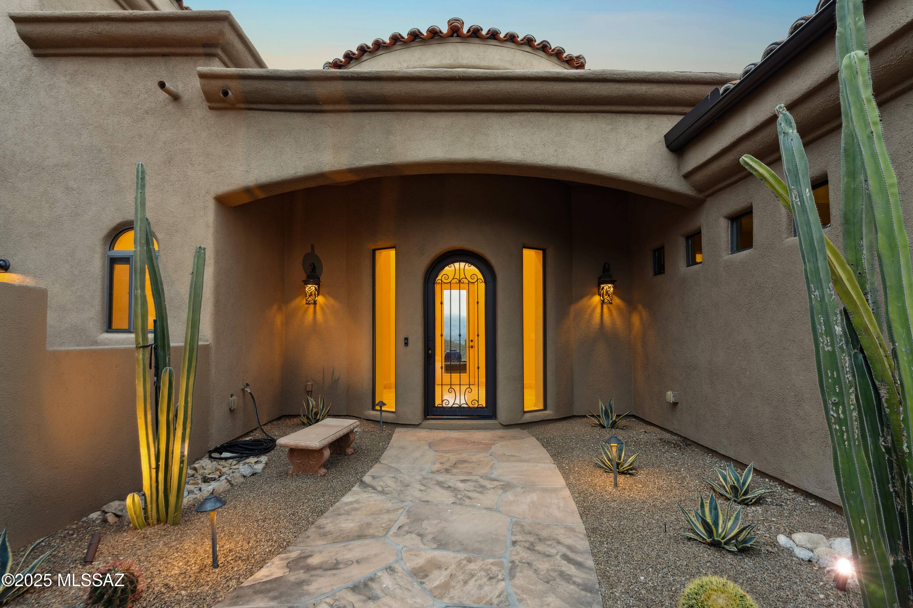 Tucson, AZ 85745,260 N Resort Hills Place