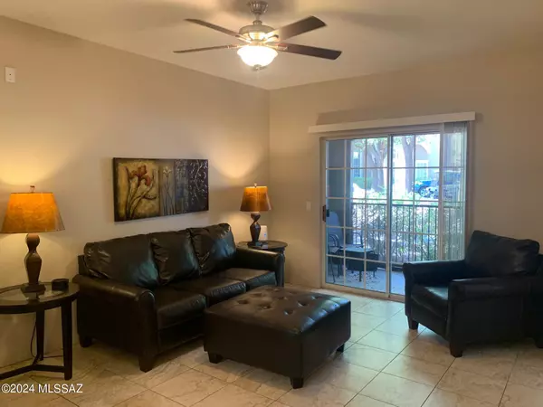 Tucson, AZ 85737,1500 E Pusch Wilderness Drive #6102