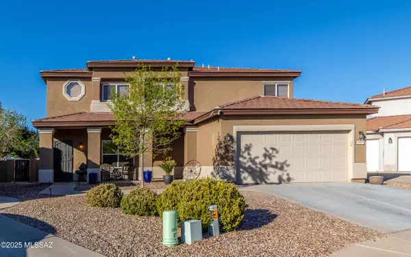 7453 S Madera Village Drive, Tucson, AZ 85747