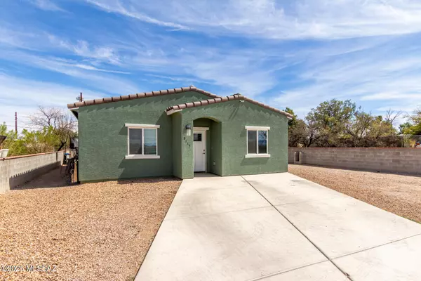9115 S Helen Marie Drive, Tucson, AZ 85756