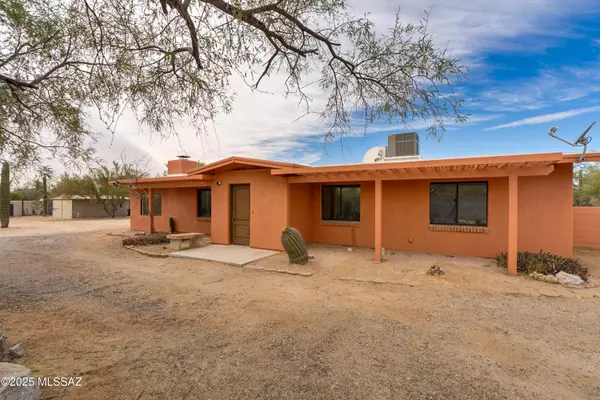 3053 W Lobo Road, Tucson, AZ 85742