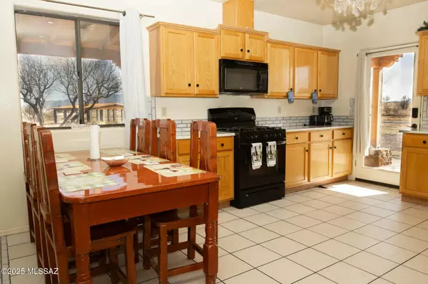 Elgin, AZ 85611,12 Mustang Ranch Road