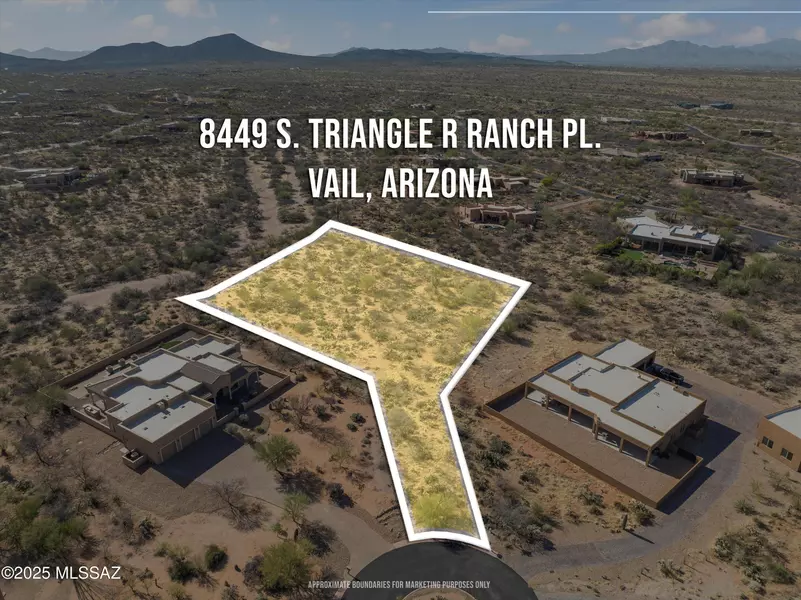 8449 S Triangle R Ranch Place  #L-280, Vail, AZ 85641